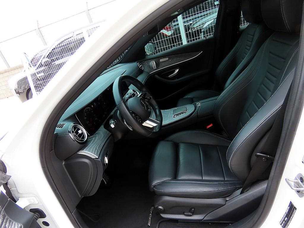 Mercedes Benz E class - Vista 5