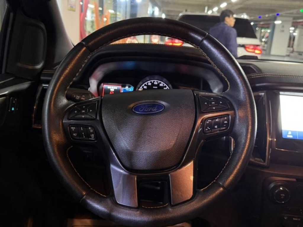 Ford Ranger - Vista 8