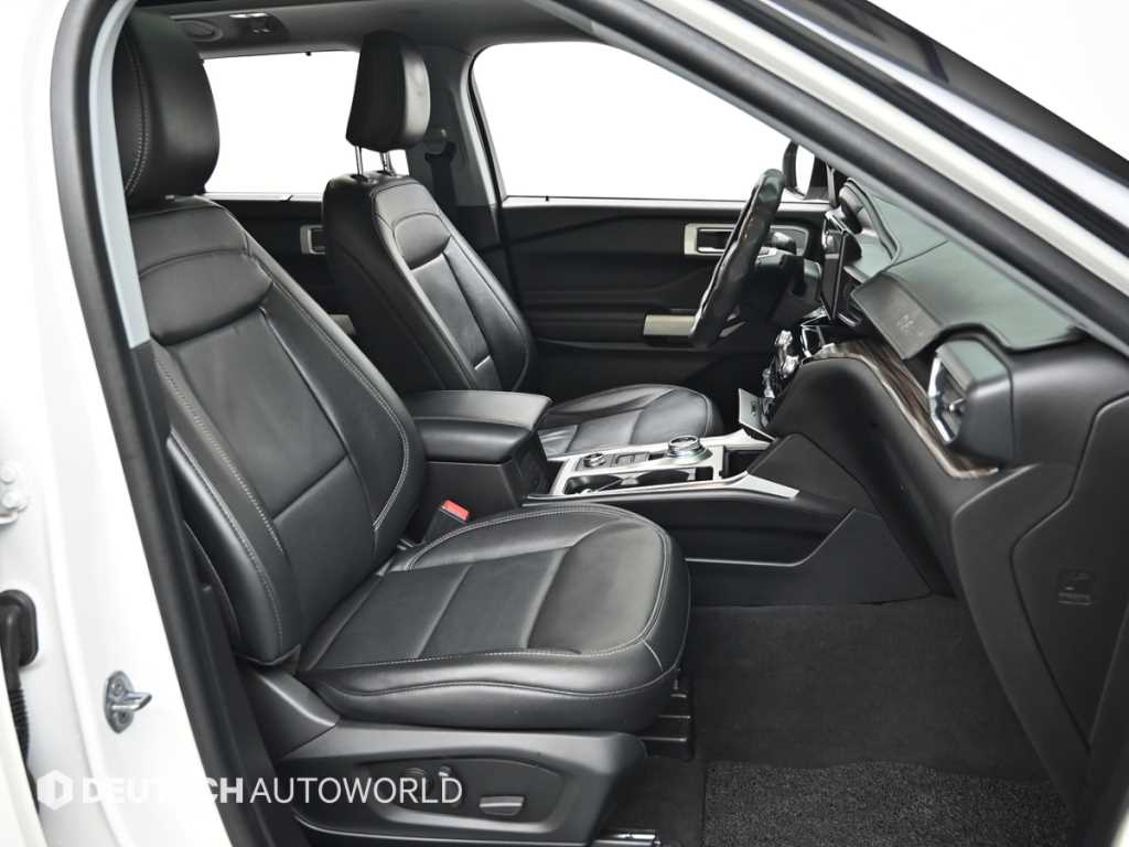 Ford Explorer - Vista 10