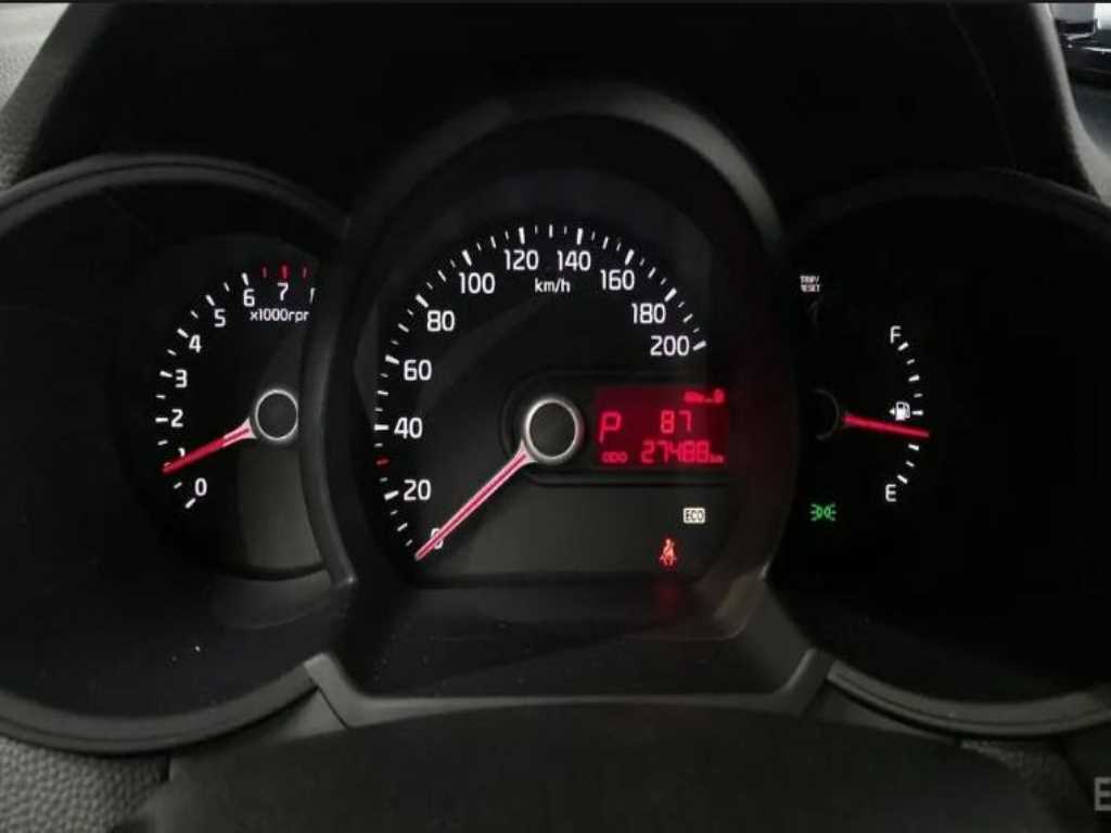 KIA Morning - Vista 8