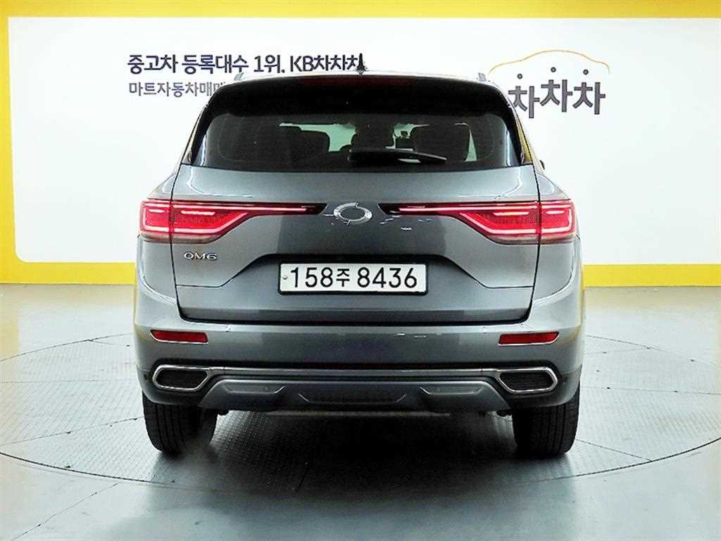 SAMSUNG QM6 - Vista 3