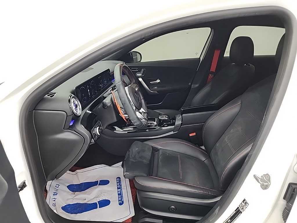 Mercedes Benz A Class - Vista 11