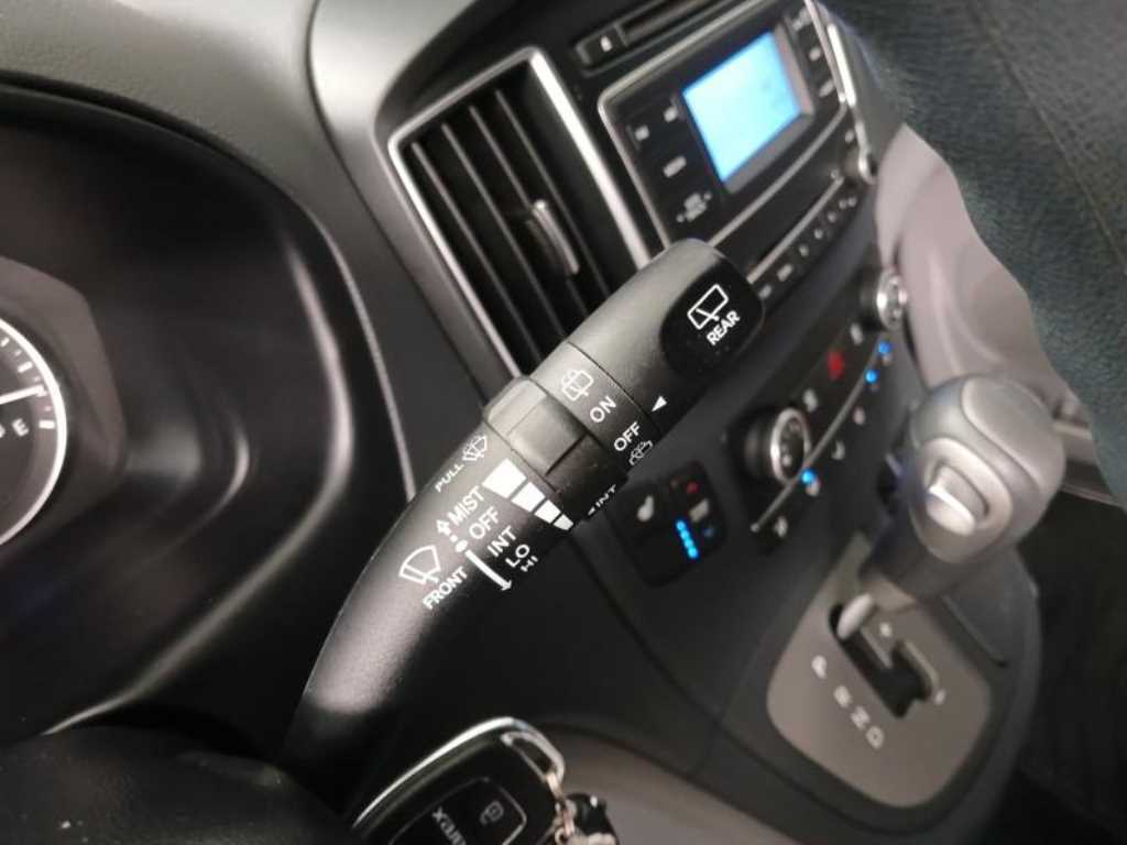 HYUNDAI Starex 2016 Plateado - Importación desde Corea - HF Imports Iquique - Foto 17