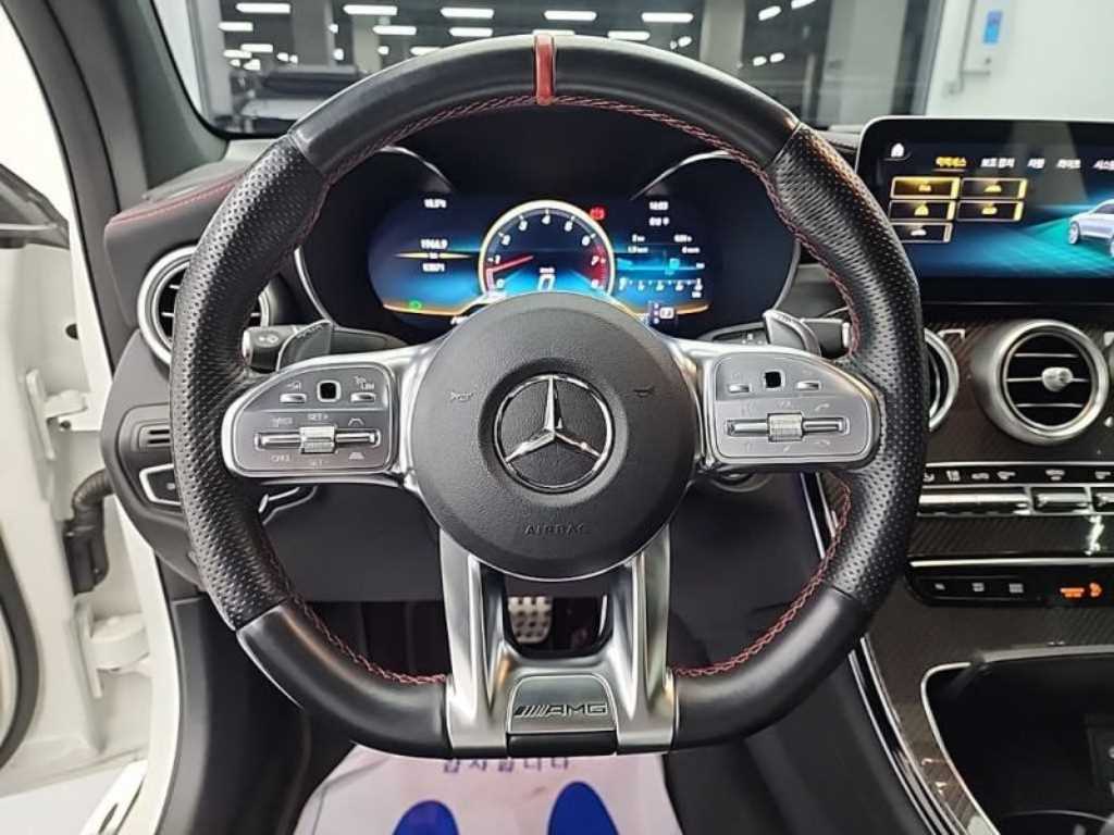 Mercedes Benz GLC Class - Vista 9