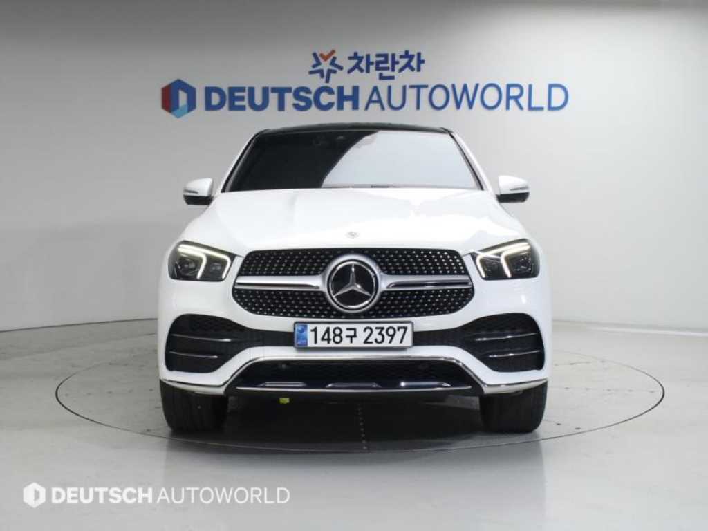 Mercedes Benz GLE Class - Vista 3