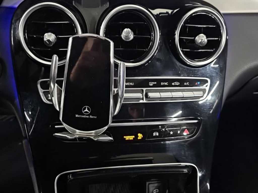 Mercedes Benz GLC Class - Vista 11