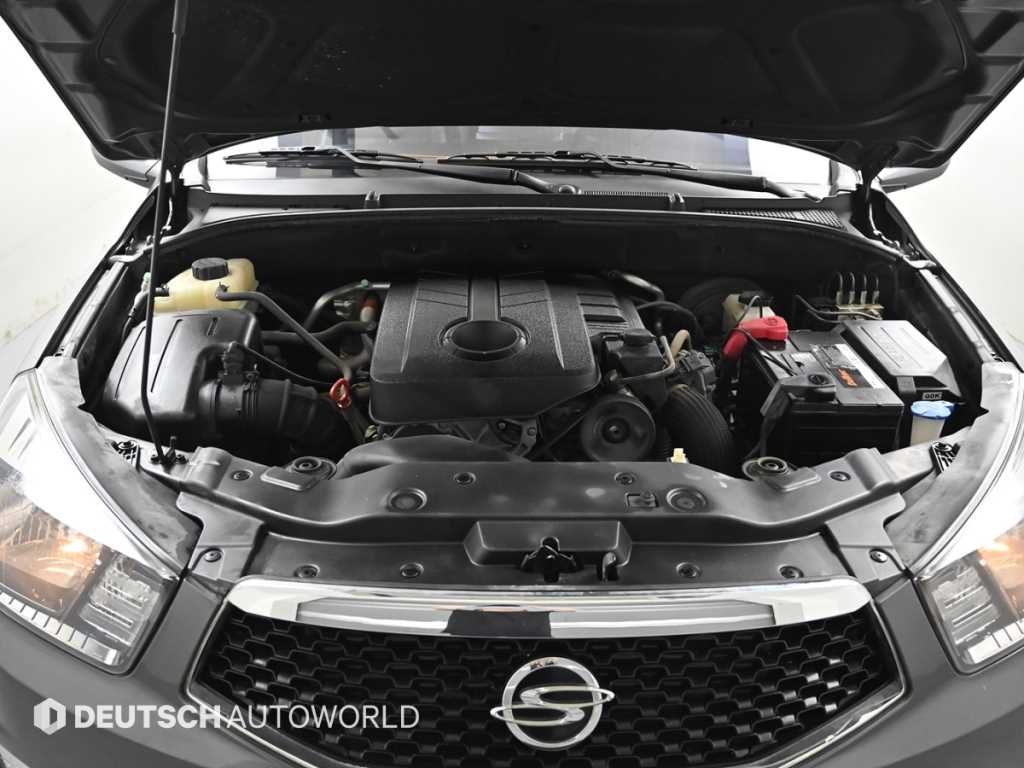 Ssangyong Korando - Vista 6