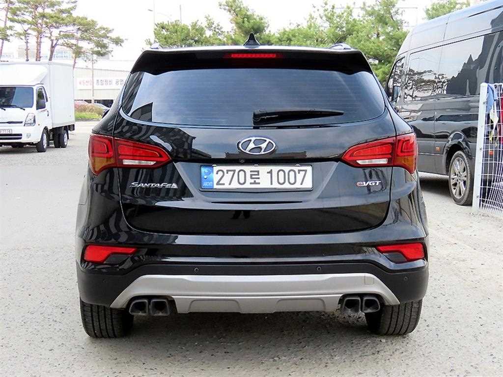 HYUNDAI Santa Fe - Vista 4