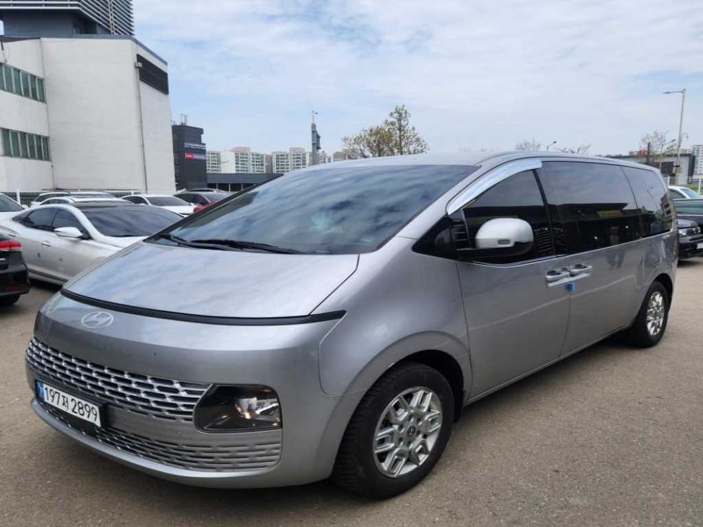 HYUNDAI Staria 2025 Plateado - Importación desde Corea - HF Imports Iquique - Foto 1