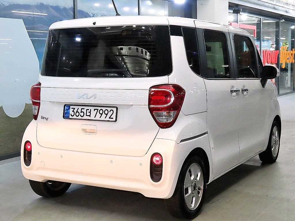 KIA Ray - Vista 4