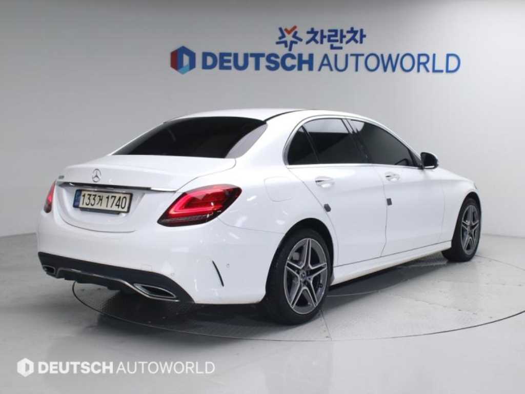 Mercedes Benz C Class - Vista 2