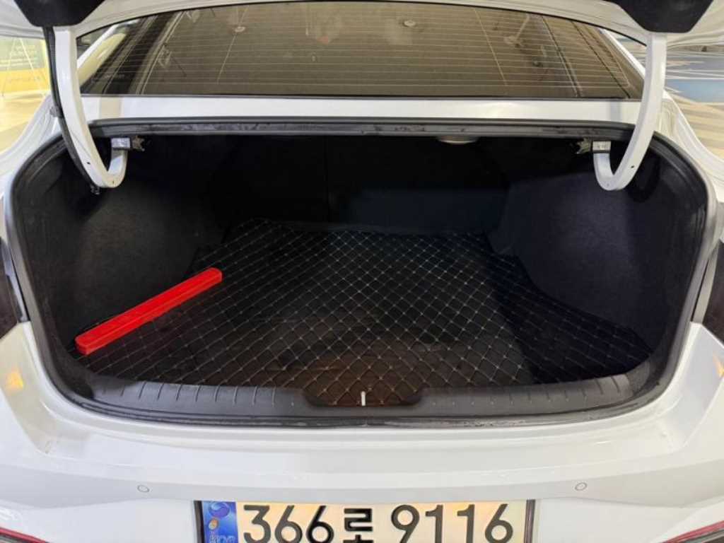 HYUNDAI Avante 2021 Blanco - Importación desde Corea - HF Imports Iquique - Foto 17