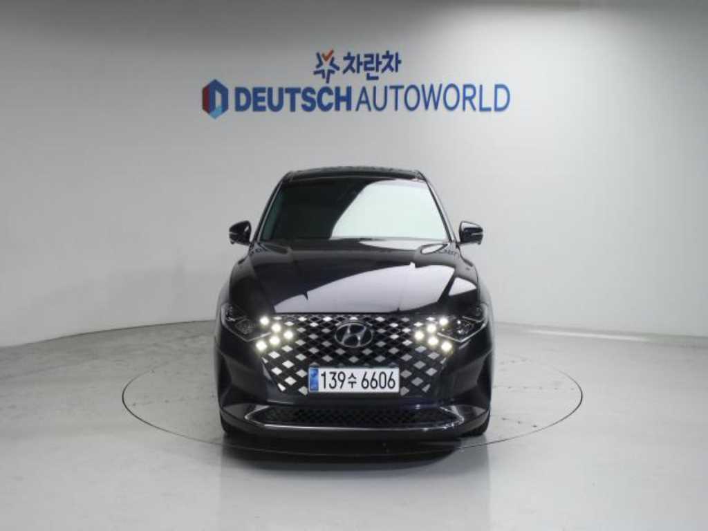 HYUNDAI Grandeur - Vista 4