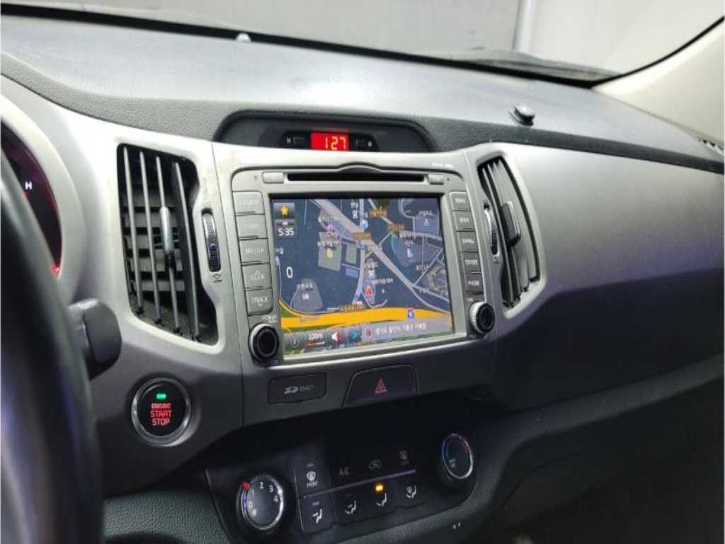 KIA Sportage - Vista 12