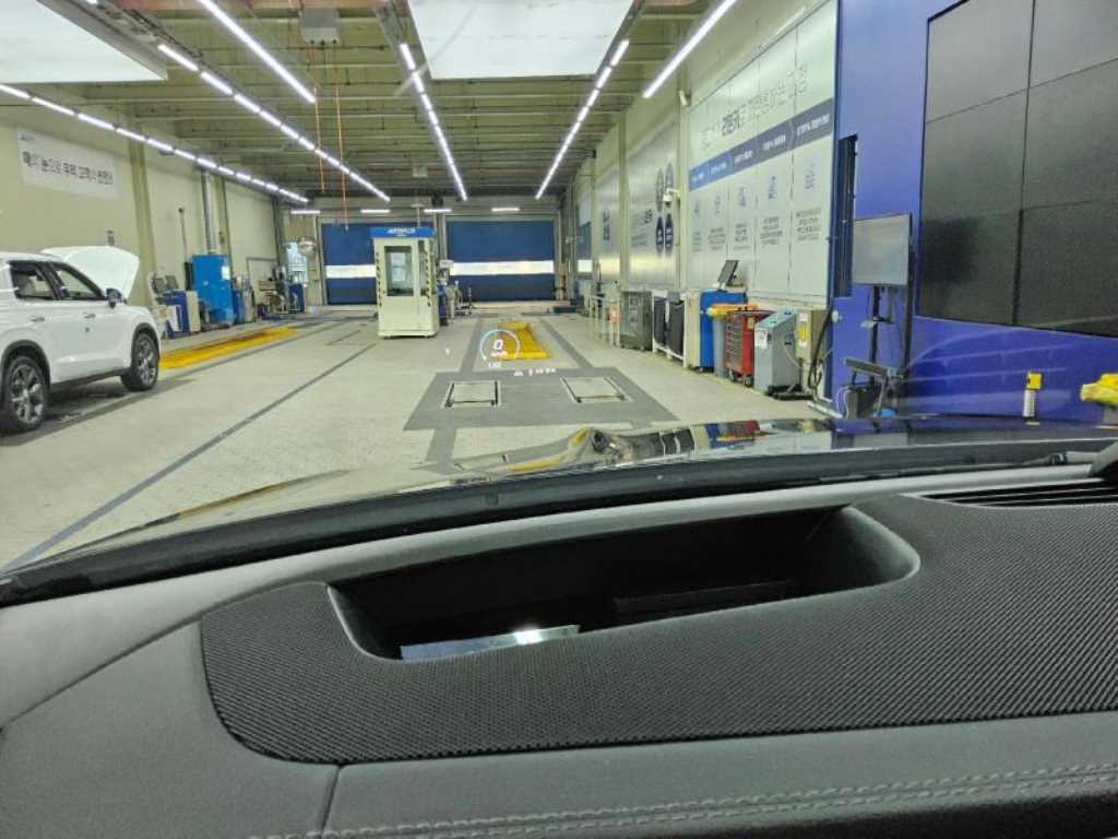 Mercedes Benz GLE Class - Vista 6
