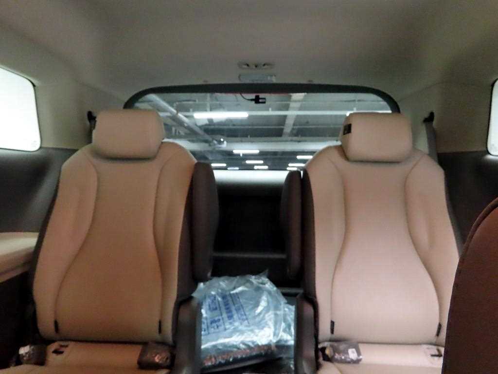 KIA Carnival 2021 Negro - Importación desde Corea - HF Imports Iquique - Foto 15