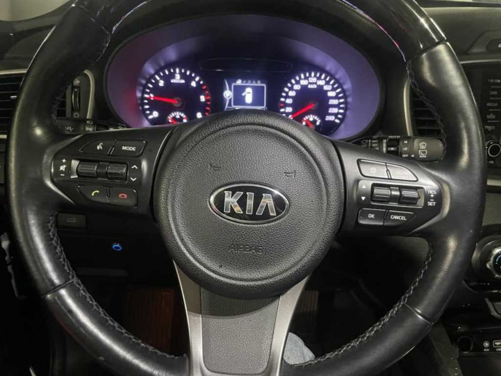 KIA Sorento - Vista 5
