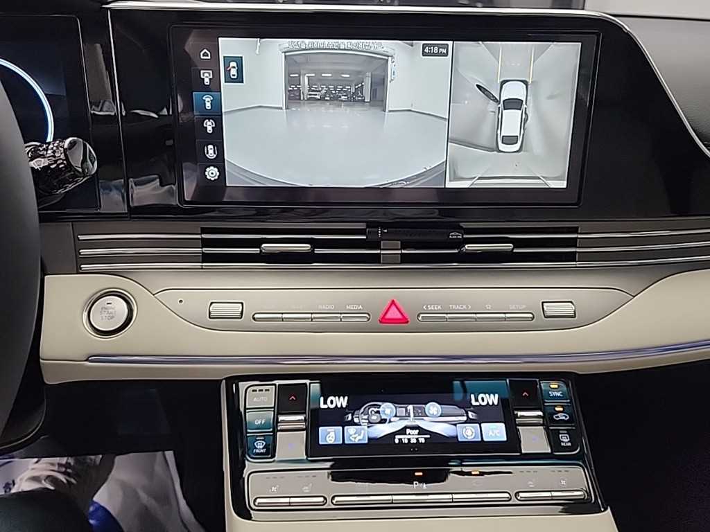 HYUNDAI Grandeur - Vista 10