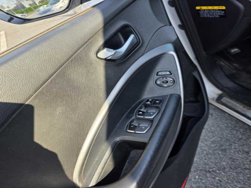 HYUNDAI Santa Fe - Vista 11