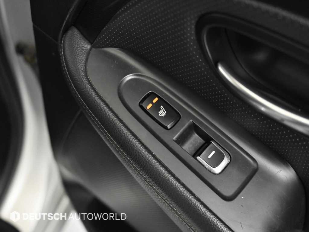 KIA Carens 2014 Plateado - Importación desde Corea - HF Imports Iquique - Foto 16