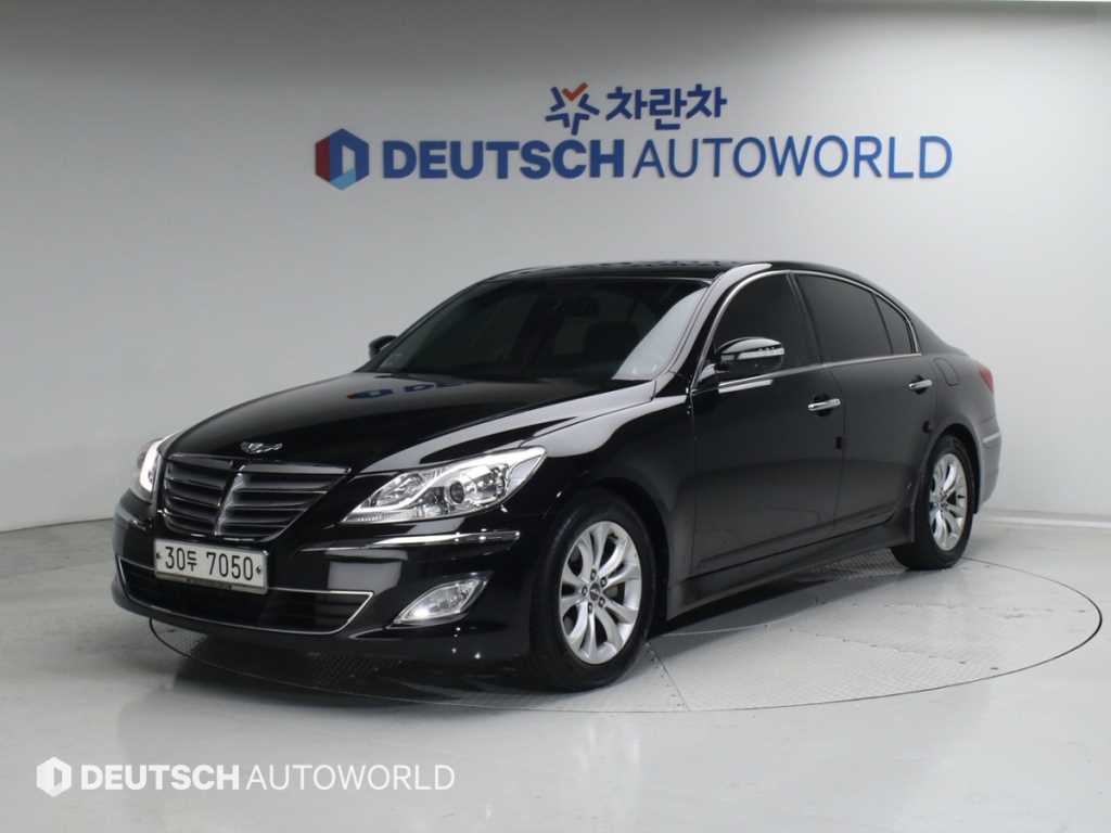 HYUNDAI Genesis - Vista 2