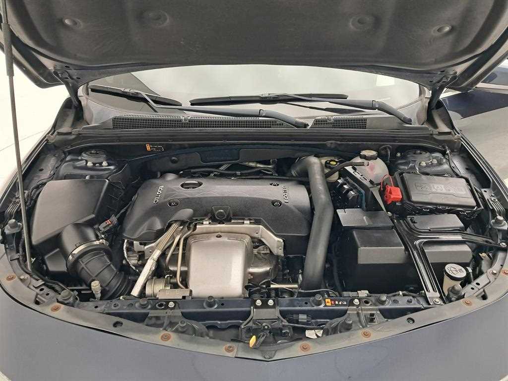 Chevrolet Malibu 2017 Azul - Importación desde Corea - HF Imports Iquique - Foto 19