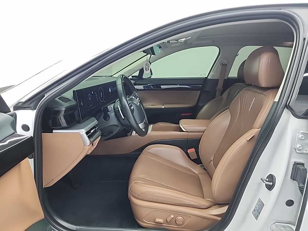 HYUNDAI Grandeur - Vista 11