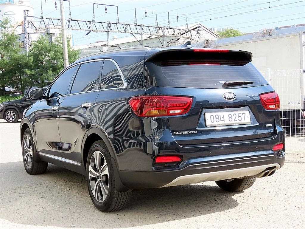 KIA Sorento - Vista 3