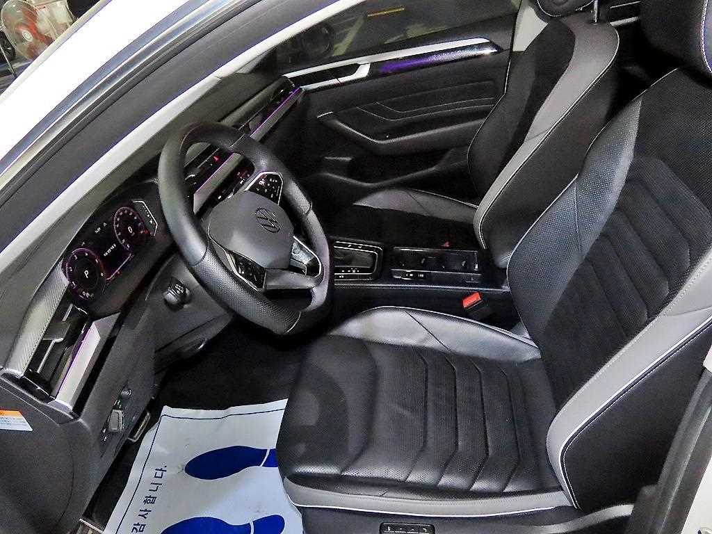 Volkswagen Arteon - Vista 6
