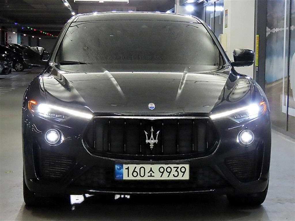 Maserati Levante - Vista 2