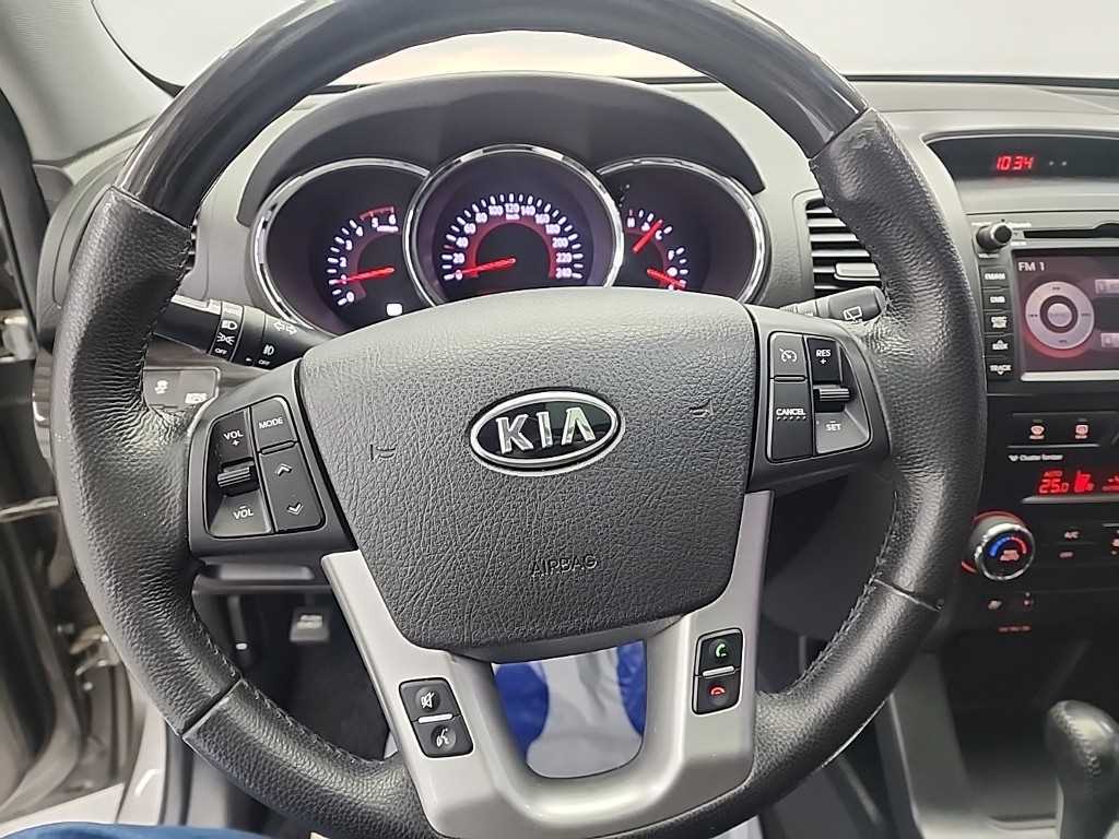 KIA Sorento - Vista 9