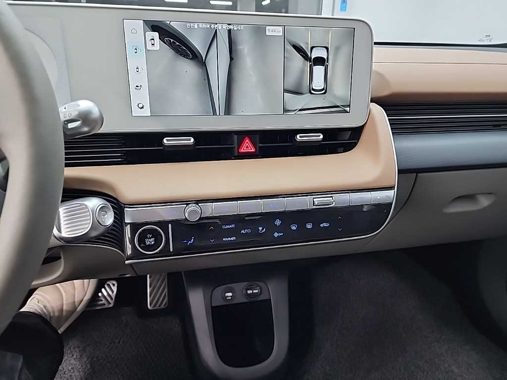 HYUNDAI Ioniq 5 - Vista 10