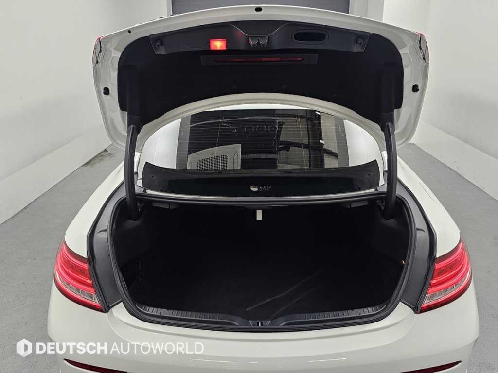 Mercedes Benz C Class 2016 Blanco - Importación desde Corea - HF Imports Iquique - Foto 19