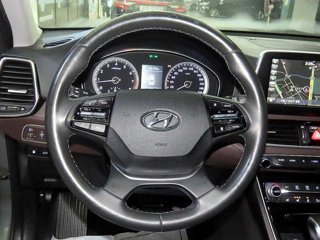 HYUNDAI Grandeur - Vista 8