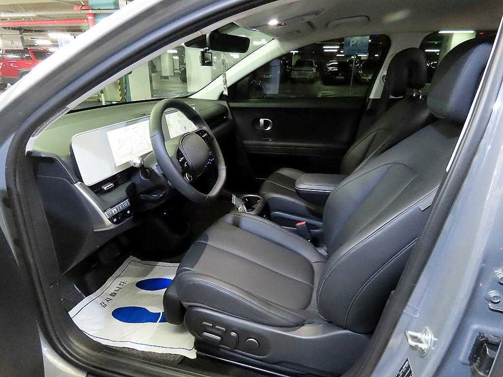 HYUNDAI Ioniq 5 - Vista 6