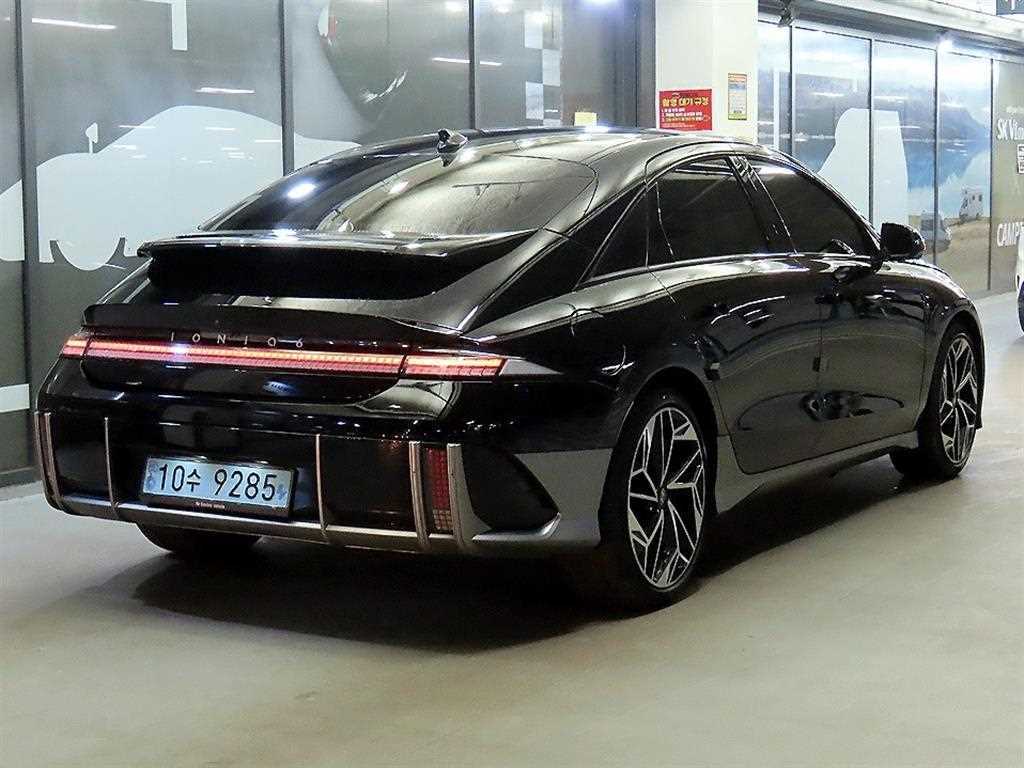 HYUNDAI Ioniq 6 - Vista 4