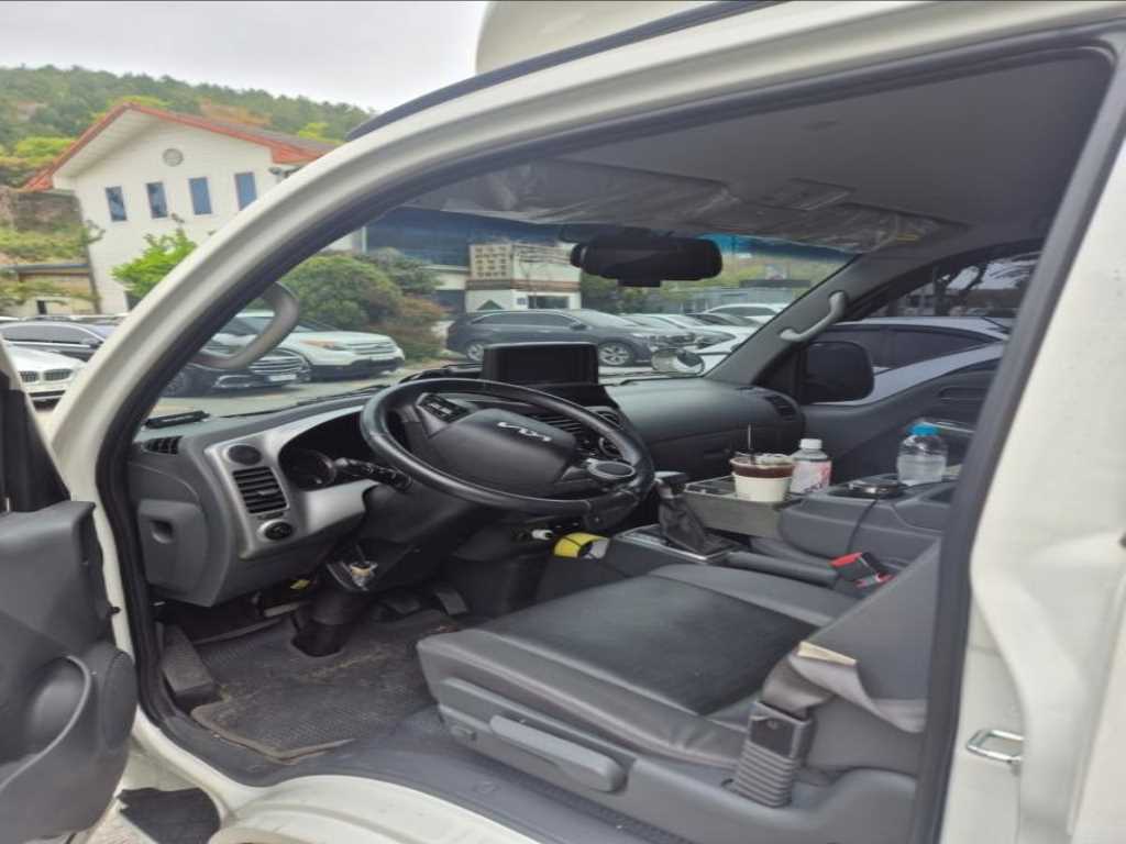 Small Truck Normal Box(High Deck) - Vista 12