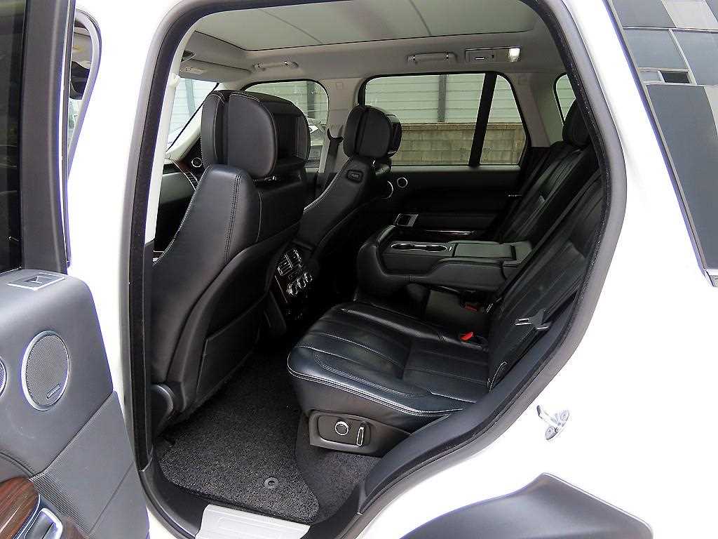 Land Rover Range Rover - Vista 6