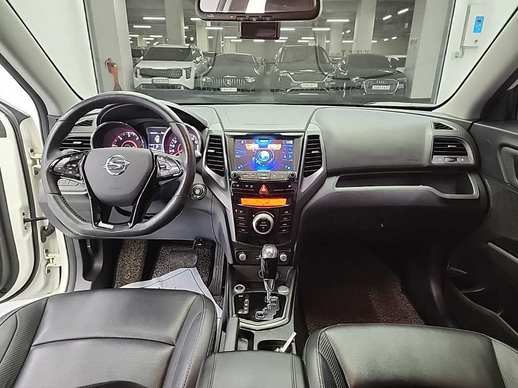 Ssangyong Tivoli - Vista 7
