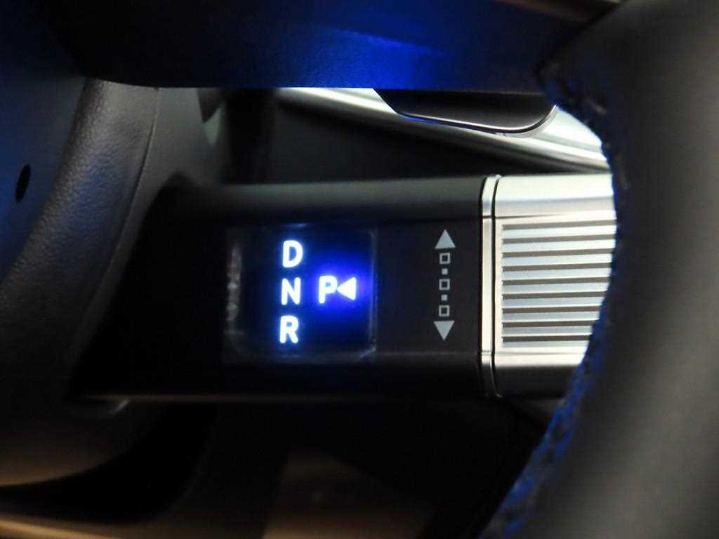 HYUNDAI Grandeur - Vista 10