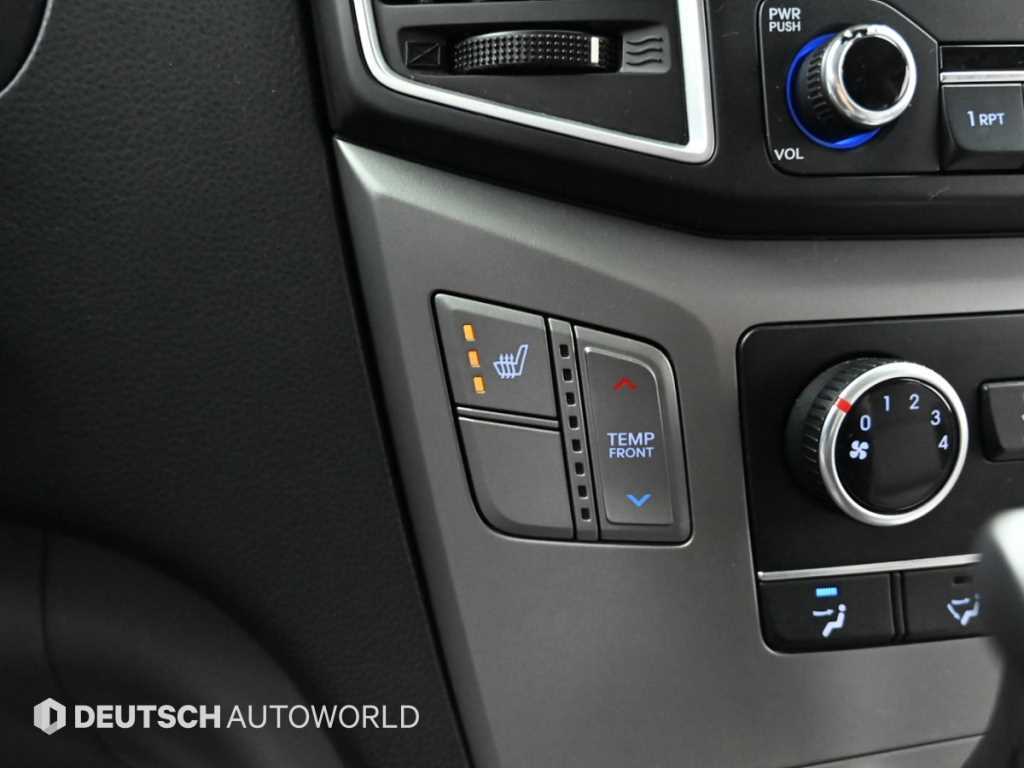 HYUNDAI Starex 2017 Azul - Importación desde Corea - HF Imports Iquique - Foto 17