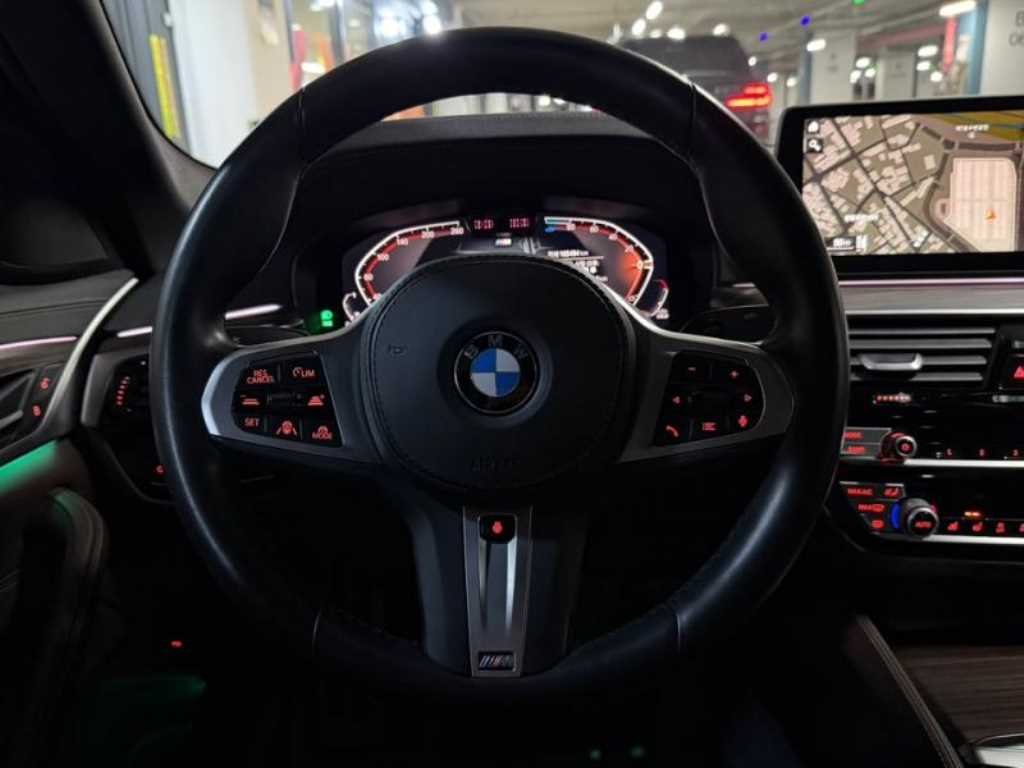 BMW 5 Series - Vista 8