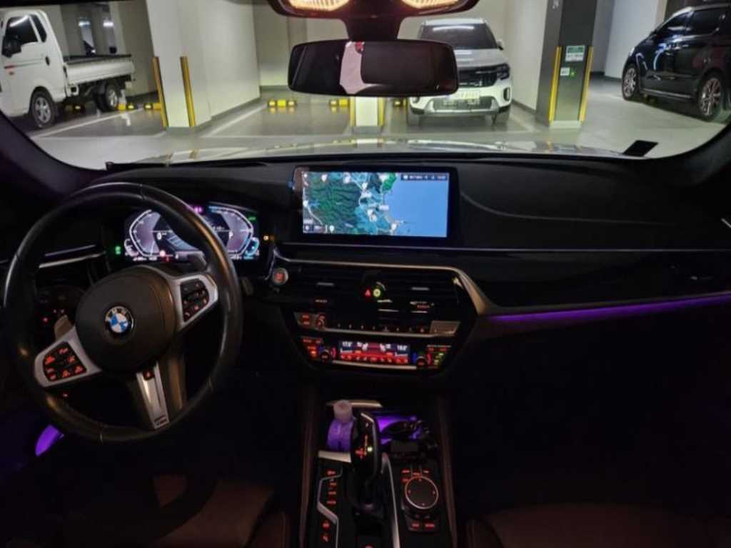 BMW 5 Series - Vista 7