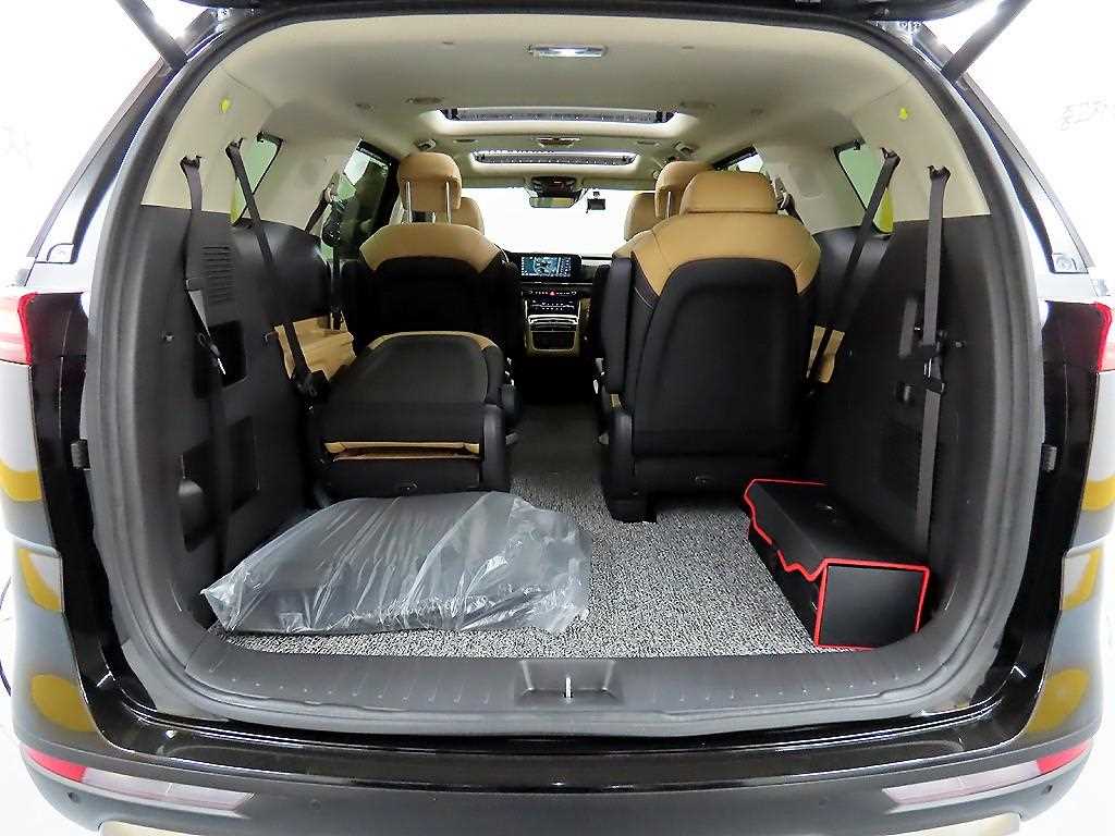 KIA Carnival 2023 - Importación desde Corea - HF Imports Iquique - Foto 18