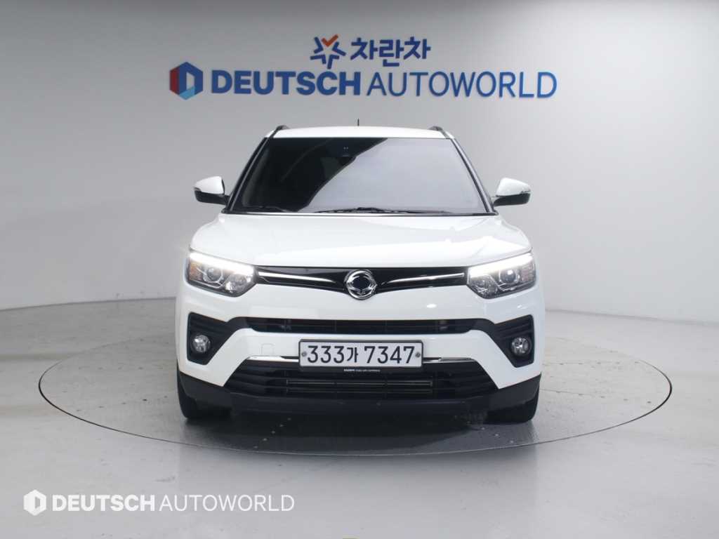 Ssangyong Tivoli - Vista 3