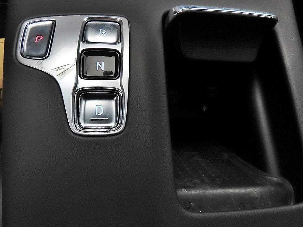 HYUNDAI Grandeur - Vista 10