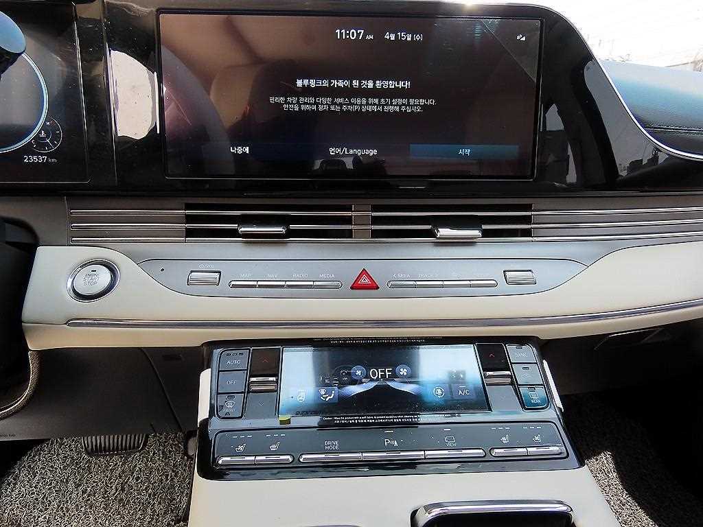 HYUNDAI Grandeur - Vista 12