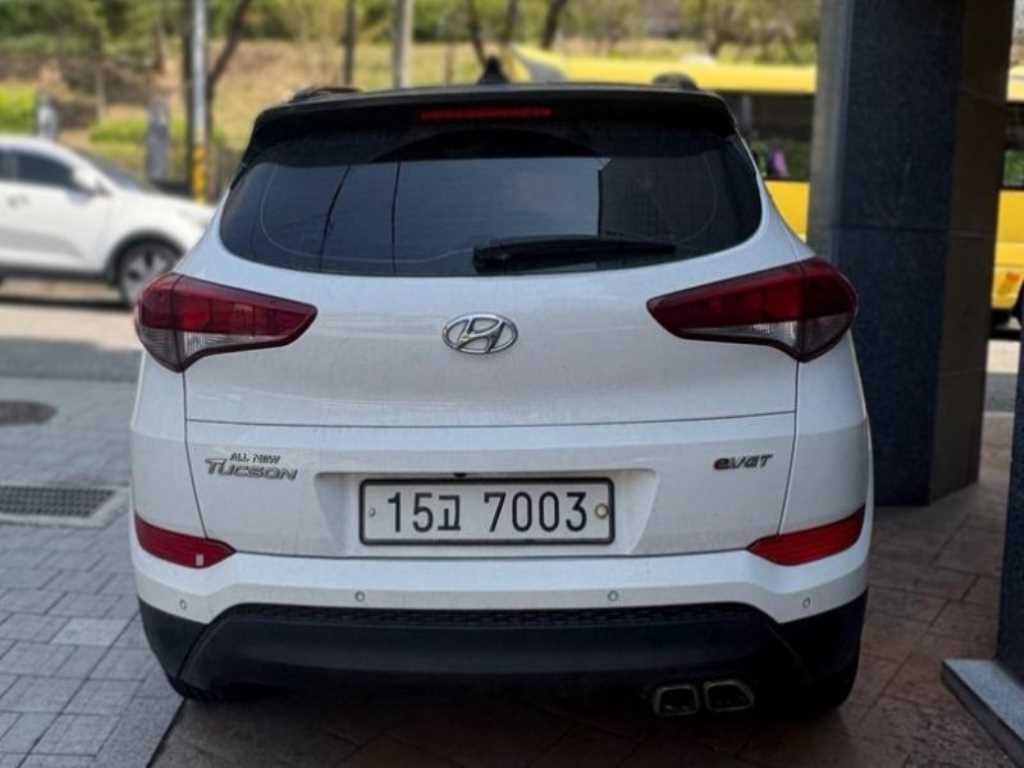 HYUNDAI Tucson - Vista 2