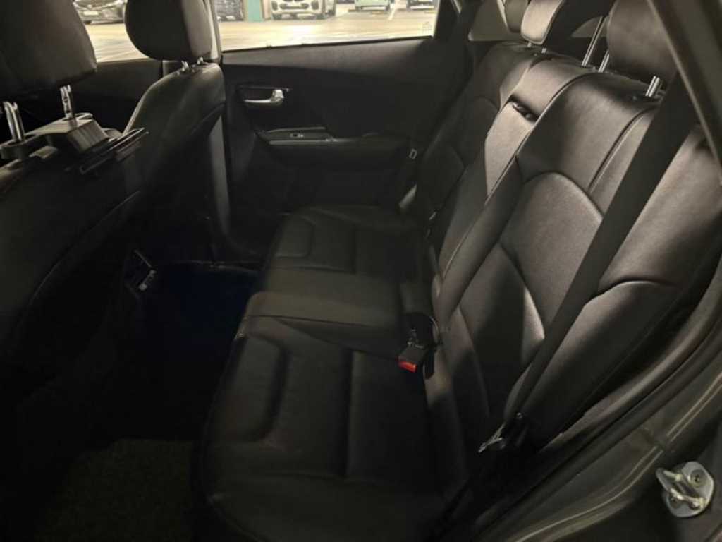 KIA Niro - Vista 7