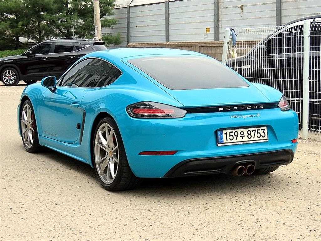 Porsche 718 - Vista 3